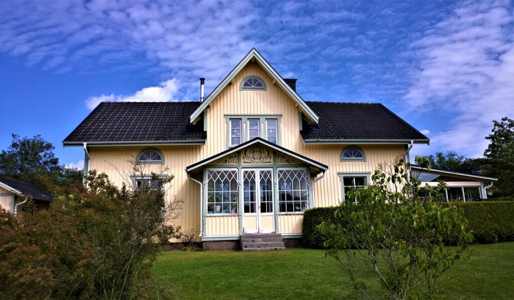 house, nature, villa, wooden house, architecture, beautiful house, building, porch, gingerbread house, sweden, garden, summer, sky blue, villasamhälle, view, grass, landsort, countryside, sky, beautifully, dream home, facade, wooden facade, landscape sweden, outside, photo, picturesquely, summer day, green